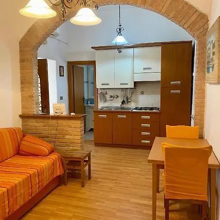 Holiday House Ginevra Formia Exterior foto